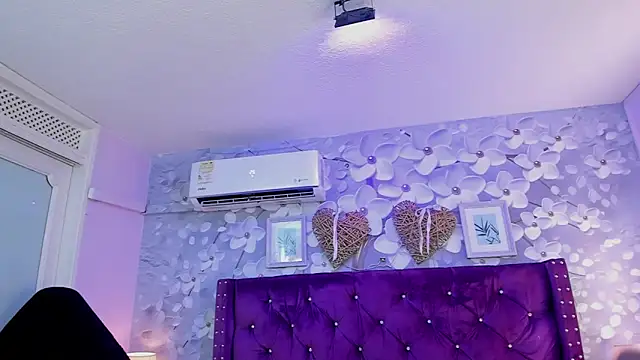 dalila salazar online show from May 16, 10:36 am