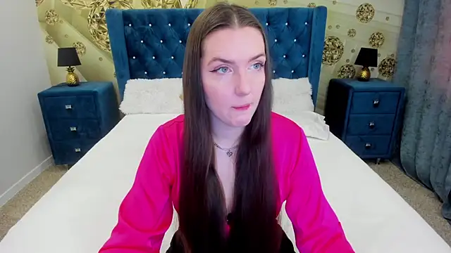 Katrina Minchels online show from May 12, 8:44 am