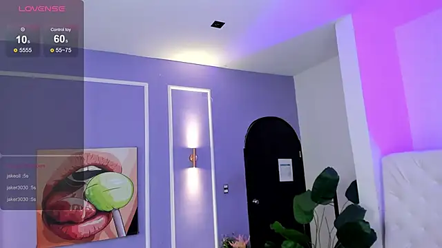 martinasaez online show from November 29, 8:46 pm