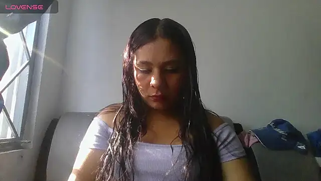 Charis 21 online show from May 6, 9:19 pm