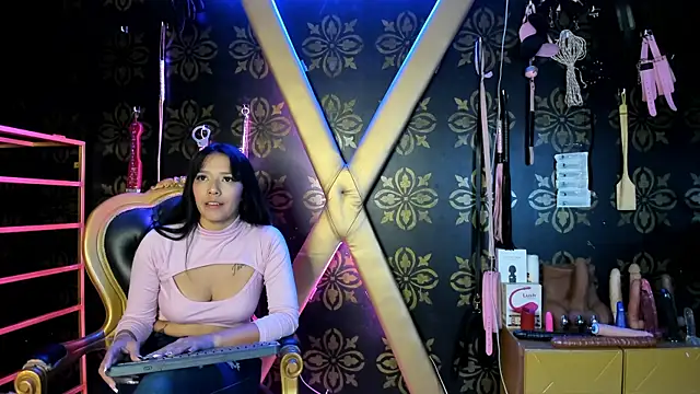 Sunny n Mia online show from October 22, 3:44 am