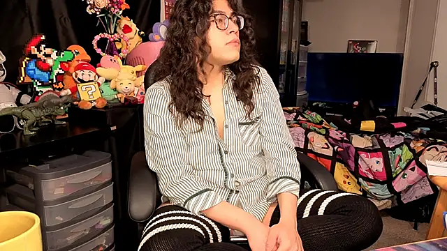 ShinyCherub online show from October 29, 12:26 am