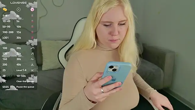 art lovee online show from April 6, 4:46 am