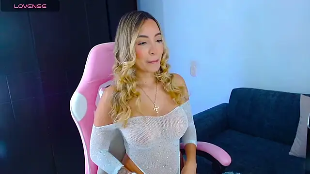 im grecia online show from May 26, 10:36 am