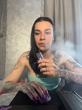 Queen of pain online show from May 17, 10:36 am