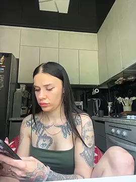 Queen of pain online show from May 25, 8:35 am