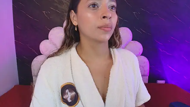  MiaBrown  online show from May 19, 12:12 pm