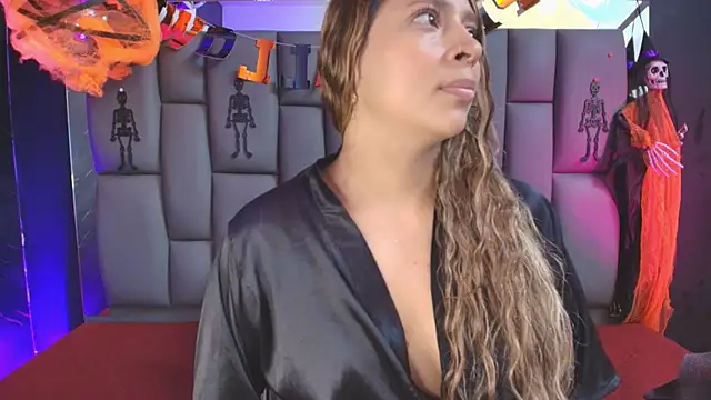  MiaBrown  online show from October 29, 12:31 pm