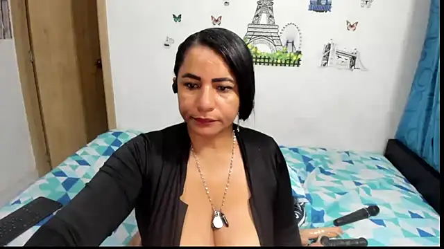 carlos and diana online show from May 27, 1:27 am