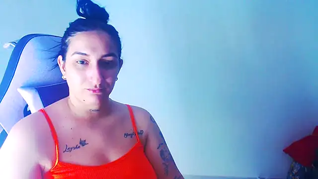 liz dirty online show from May 21, 10:30 pm