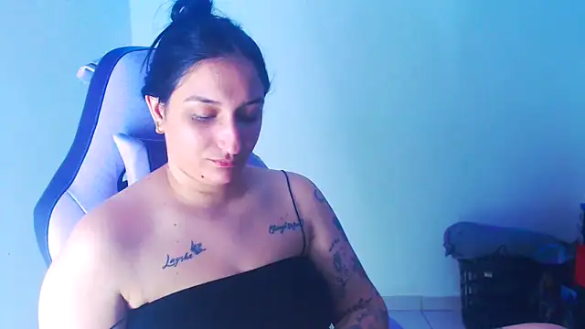 liz dirty online show from February 20, 10:43 pm