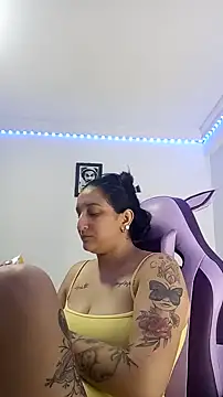 liz dirty online show from October 25, 11:00 pm