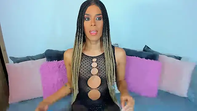 SKYLAROSSE online show from December 18, 3:11 am