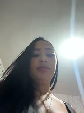 Luisa Fernandaa online show from May 16, 3:53 am