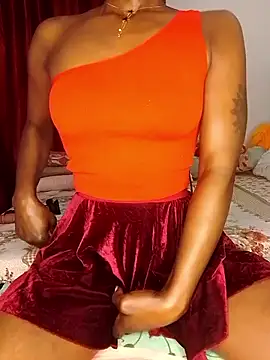 NicRaisaa online show from October 9, 5:33 am