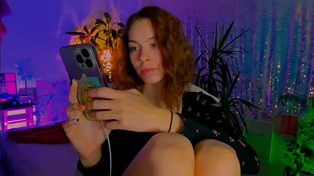 poli   online show from November 5, 7:52 pm