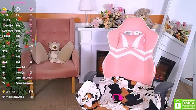 Grace and  Jacob online show from October 18, 8:28 am