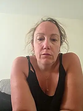 Wisie Cutie online show from May 9, 12:29 pm