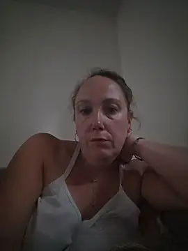 Wisie Cutie online show from May 22, 7:12 pm
