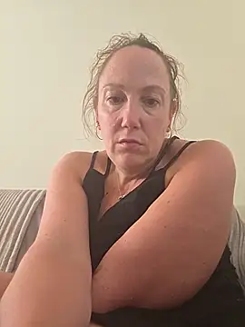 Wisie Cutie online show from May 21, 3:43 pm