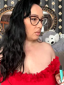 Snapshot of AnnaAnn chatting on October 10, 6:07 am AnnaAnn online show from October 10, 6:07 am