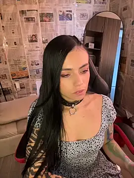 i am nina  online show from May 7, 8:12 pm