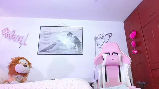 Amelie Rousell online show from October 15, 2:08 pm