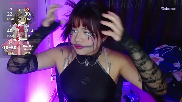 violetagrey  online show from October 6, 11:05 am