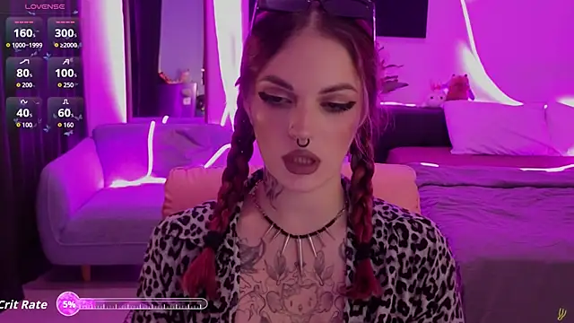 BratzieDarsie online show from May 25, 1:21 pm