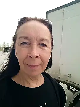 Celine Faer1 online show from May 5, 9:45 am