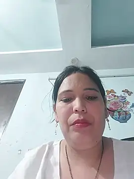 Poojabhabi101 online show from May 22, 7:28 am