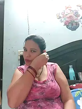 Poojabhabi101 online show from April 30, 5:12 am