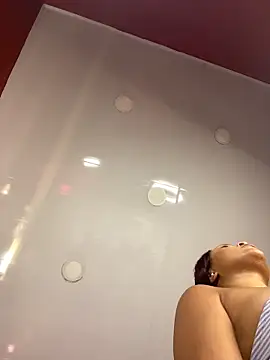 Aluna sweet online show from October 8, 8:02 pm