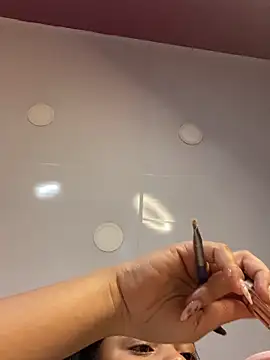 Aluna sweet online show from November 29, 9:52 pm