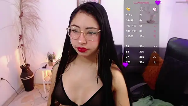 demyanderson  online show from May 14, 10:37 pm