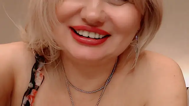 Lola Richie online show from March 3, 7:25 am