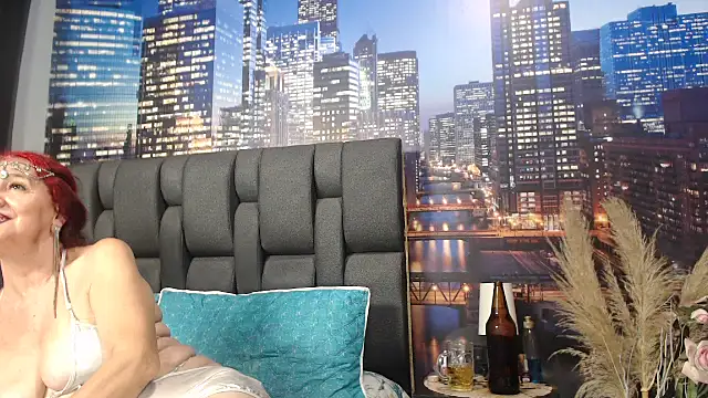 Lucy mature8 online show from May 9, 9:17 pm