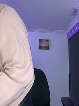 MiiaaJoness online show from December 4, 6:41 pm