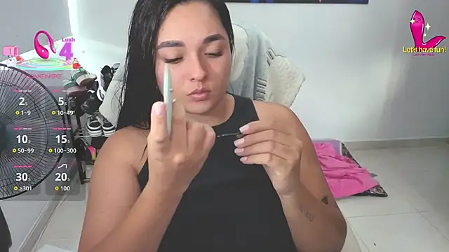 Snapshot of CelesteBrucee chatting on September 19, 9:03 pm CelesteBrucee online show from September 19, 9:03 pm