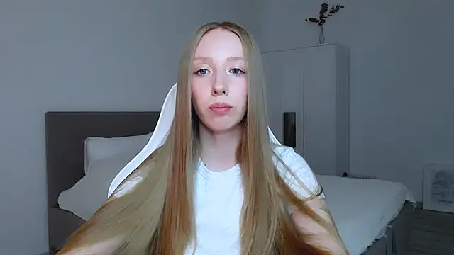 Luna insniity online show from October 20, 7:28 pm