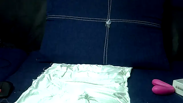 Enkarxx online show from May 25, 11:37 pm