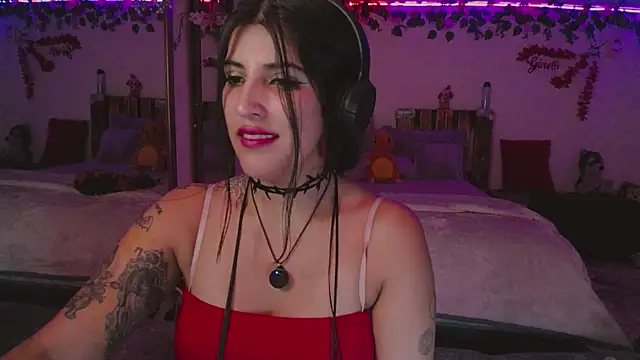 azahar  ziiz online show from November 21, 11:40 pm