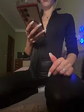 Black or white ANGEL online show from February 26, 6:40 pm