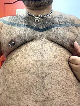 Snapshot of FetishBearsBig chatting on September 19, 1:48 am FetishBearsBig online show from September 19, 1:48 am