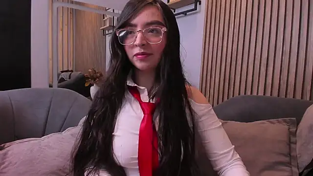 Eva Macalliter online show from October 12, 4:26 am