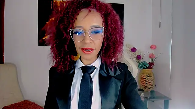 Snapshot of ScarlettMalbec chatting on October 20, 8:56 pm ScarlettMalbec online show from October 20, 8:56 pm