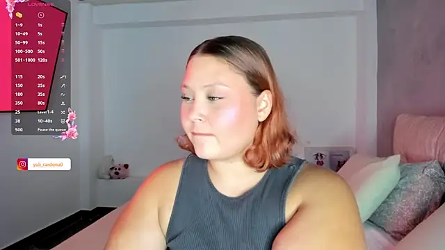 YuliCardona  online show from May 27, 3:47 am
