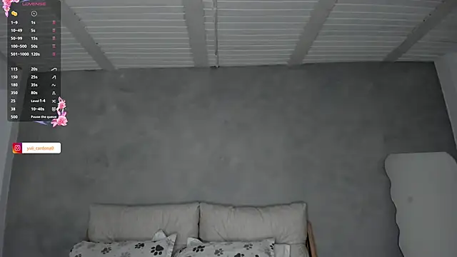 YuliCardona  online show from May 8, 7:16 pm
