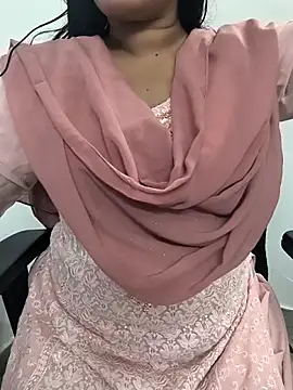 lovely zara online show from October 9, 6:01 pm