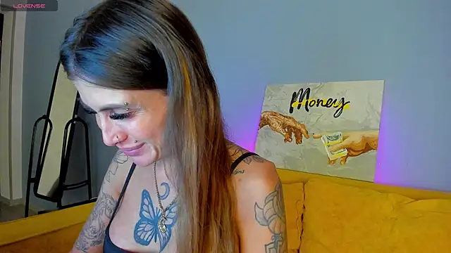 Patricia Cox online show from April 2, 10:18 pm